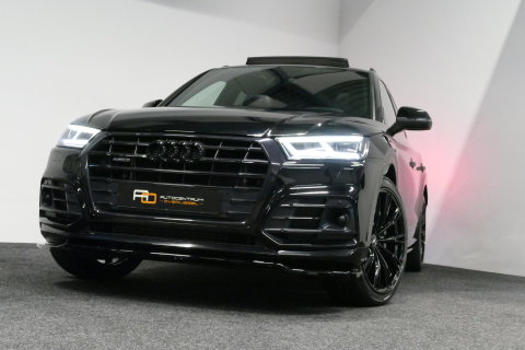 Audi Q5 55 TFSI e S edition / S Line / SQ5 Diffuser / Maxton Design Bodykit V.2 / Luchtvering / Panoramadak / Elektr. verstelbare voorstoelen (links met memory) / Matrix LED / Stoelverwarming / Apple Carplay - Android Auto / 21'' LMV / Dodehoekdetectie / Achterui