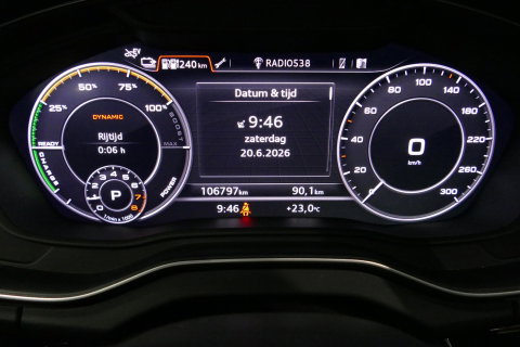Audi Q5 55 TFSI e S edition / S Line / SQ5 Diffuser / Maxton Design Bodykit V.2 / Luchtvering / Panoramadak / Elektr. verstelbare voorstoelen (links met memory) / Matrix LED / Stoelverwarming / Apple Carplay - Android Auto / 21'' LMV / Dodehoekdetectie / Achterui