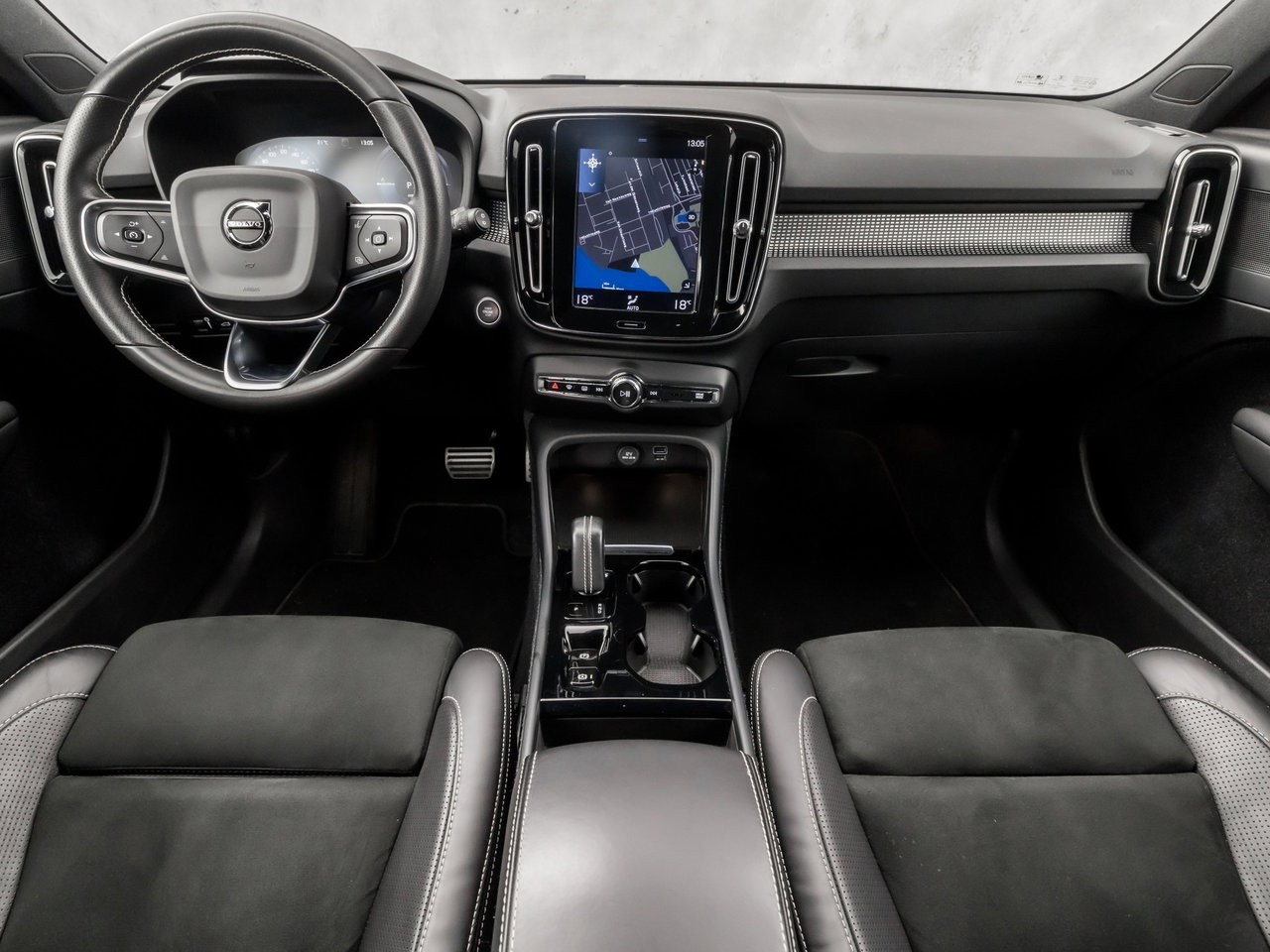 Volvo XC40