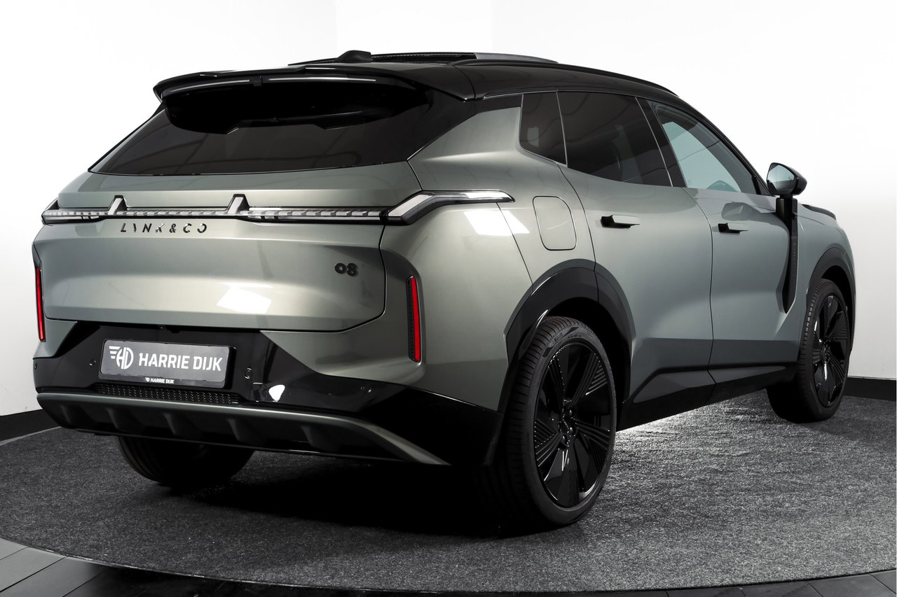 Lynk & Co 08