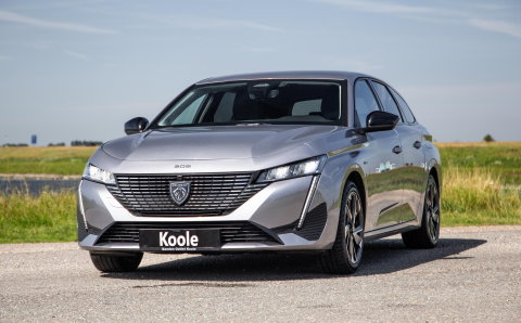 Peugeot 308 1.6 HYbrid 180 Allure Pack Business AIRCO / CRUISE CONTROLE / CARPLAY / PLUG IN HYBRID / STOELVERWARMING
