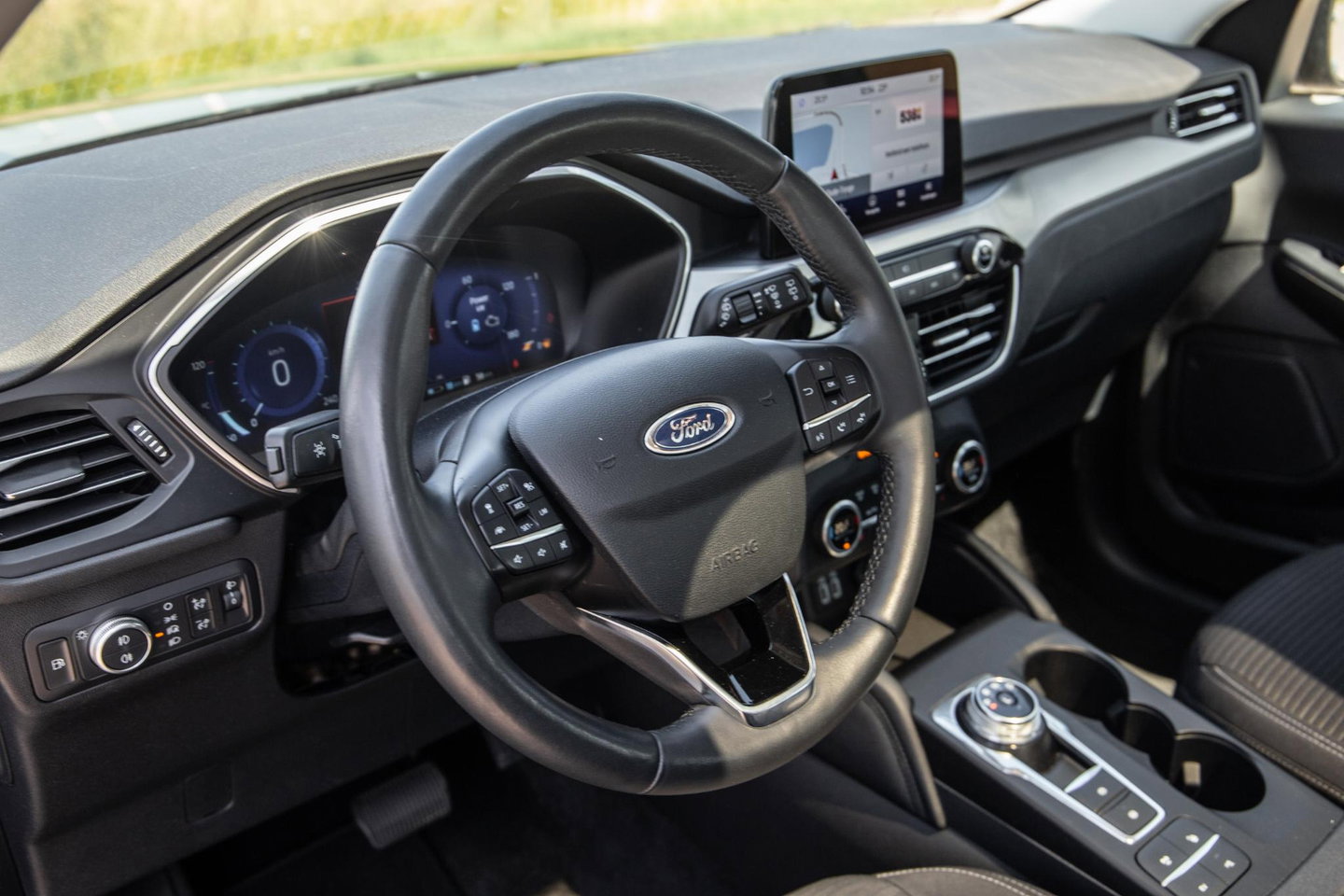 Ford Kuga 2.5 PHEV Titanium PANORAMA DAK / CAMERA / CRUISE CONTROLE / STOEL VERWARMING / CARPLAY