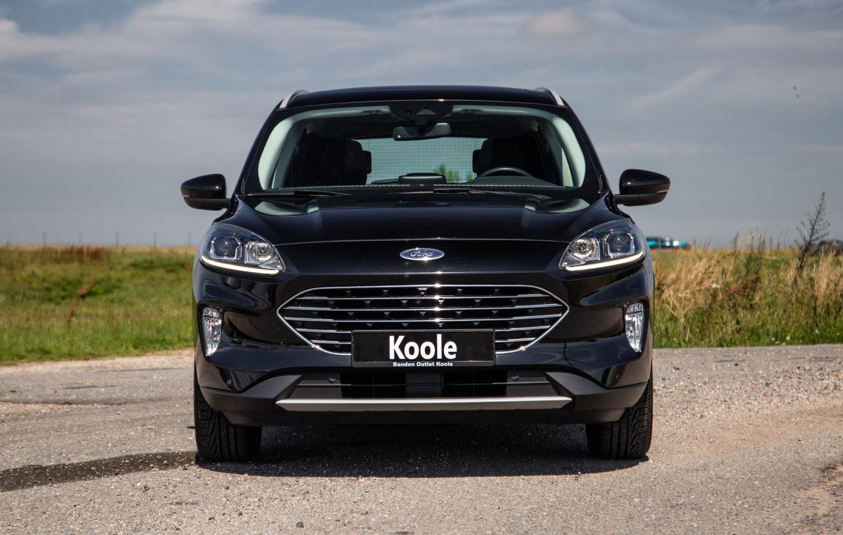 Ford Kuga 2.5 PHEV Titanium PANORAMA DAK / CAMERA / CRUISE CONTROLE / STOEL VERWARMING / CARPLAY