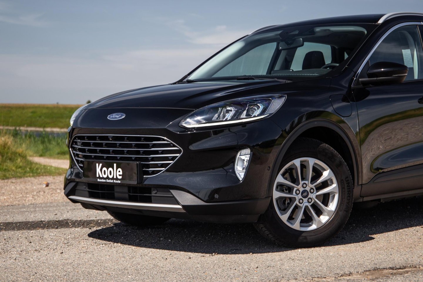 Ford Kuga 2.5 PHEV Titanium PANORAMA DAK / CAMERA / CRUISE CONTROLE / STOEL VERWARMING / CARPLAY
