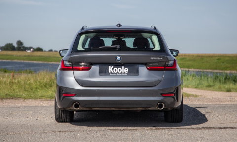 BMW 3 Serie Touring 320e LED / DEALER ONDERHOUDEN / STOELVERWARMING / CAMERA / CARPLAY