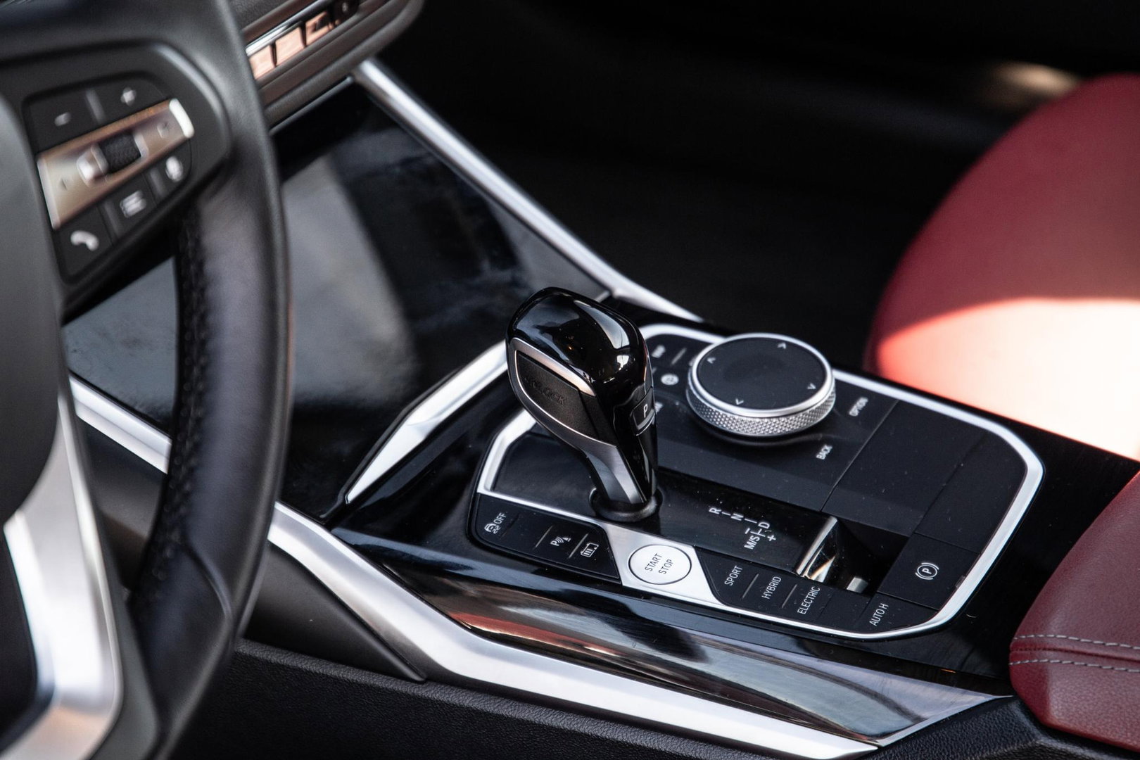 BMW 3 Serie Touring 320e LED / DEALER ONDERHOUDEN / STOELVERWARMING / CAMERA / CARPLAY