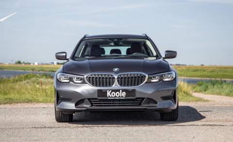 BMW 3 Serie Touring 320e LED / DEALER ONDERHOUDEN / STOELVERWARMING / CAMERA / CARPLAY