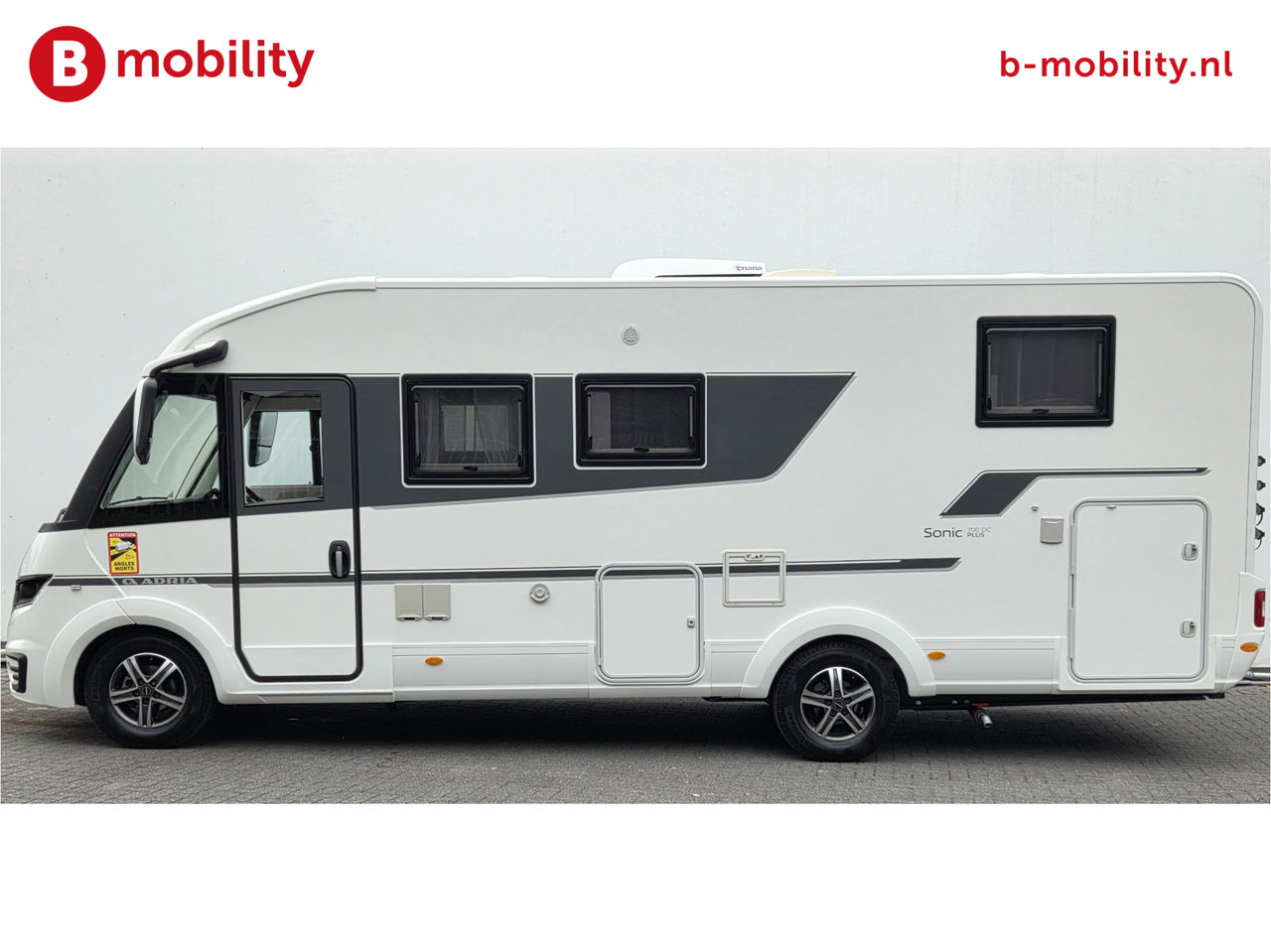 Adria SONIC 700 DC