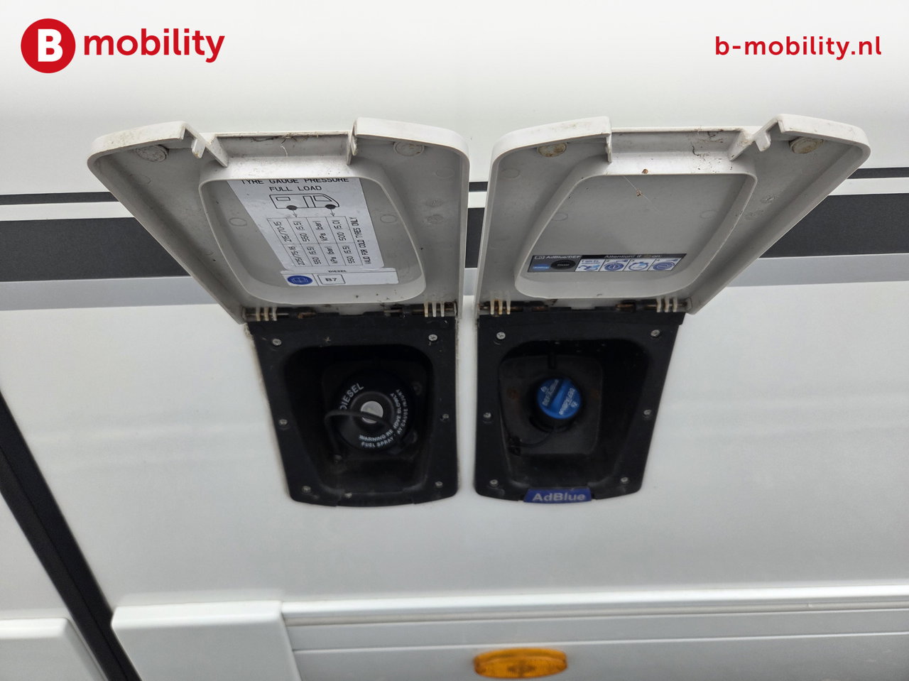 Adria SONIC 700 DC