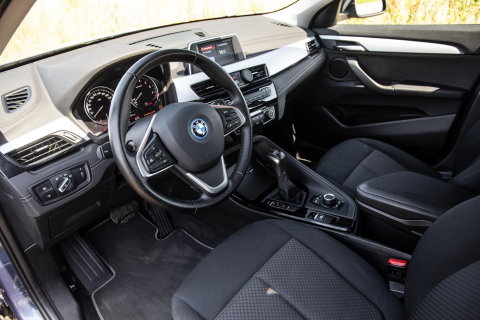 BMW X2 xDrive25e Executive CAMERA / PLUG IN HYBRID / STOELVERWARMING / DEALER ONDERHOUDEN