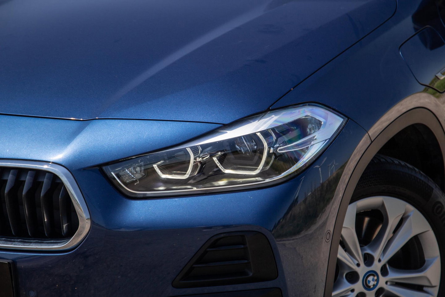 BMW X2 xDrive25e Executive CAMERA / PLUG IN HYBRID / STOELVERWARMING / DEALER ONDERHOUDEN