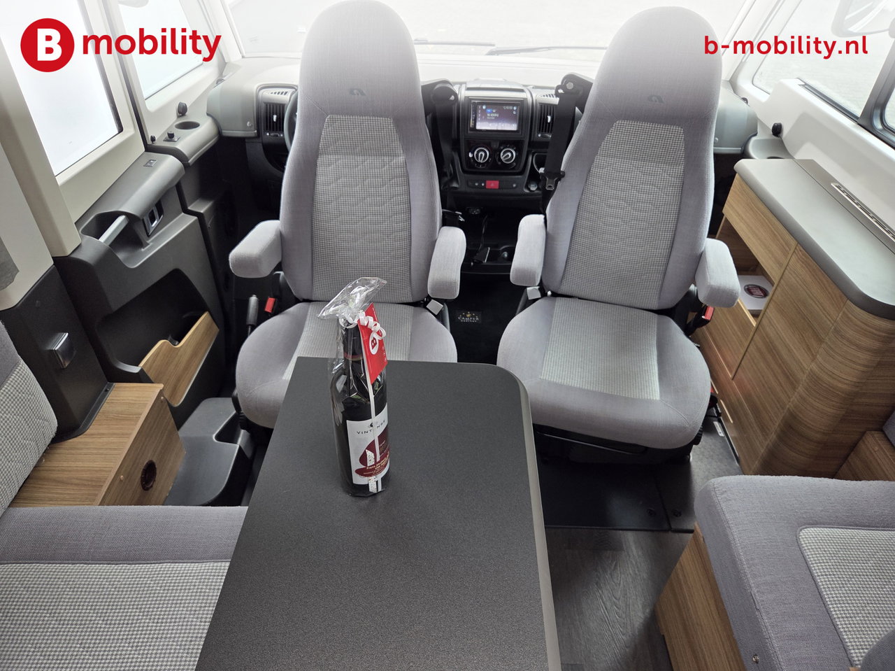 Adria SONIC 700 DC