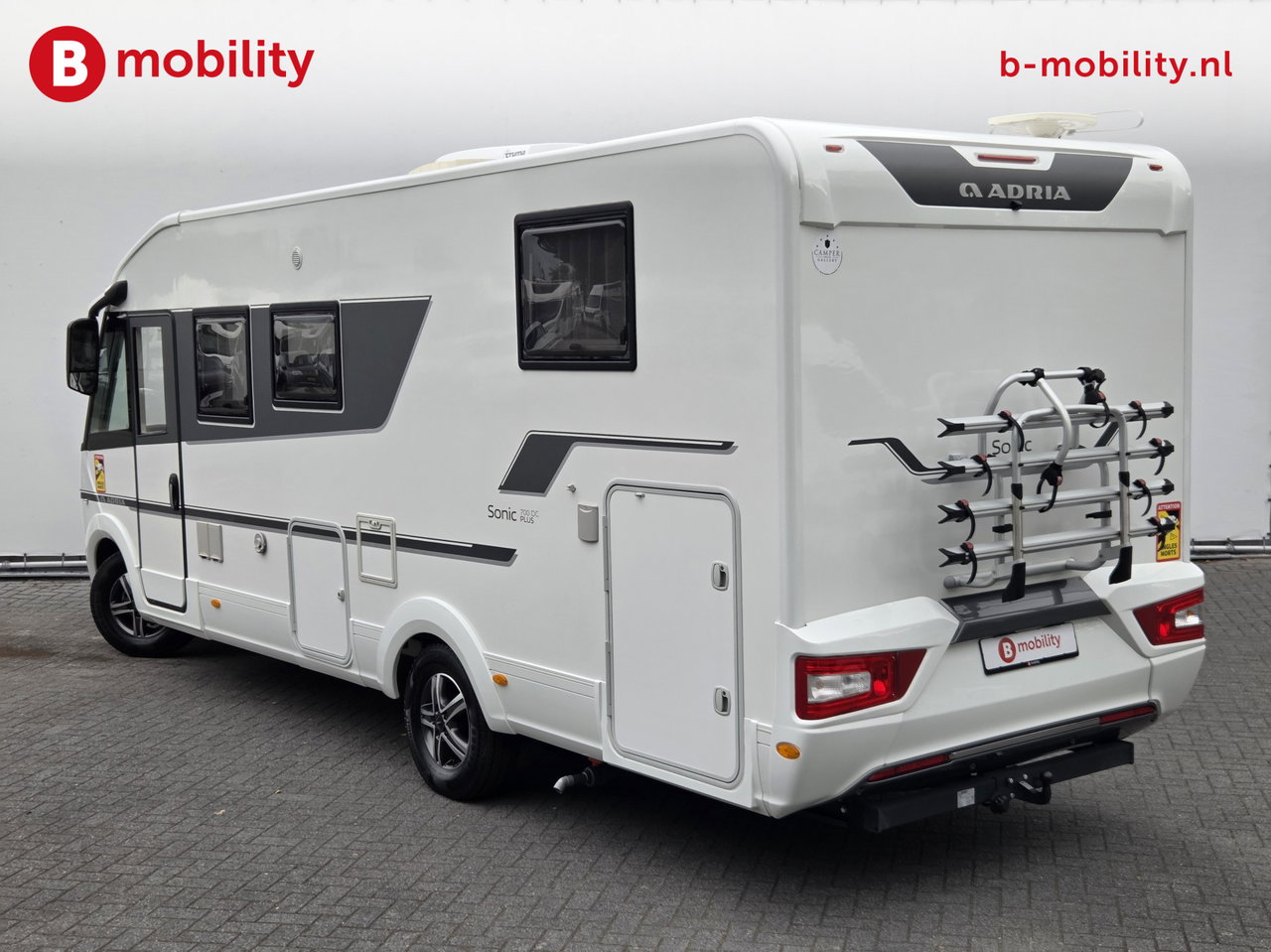 Adria SONIC 700 DC