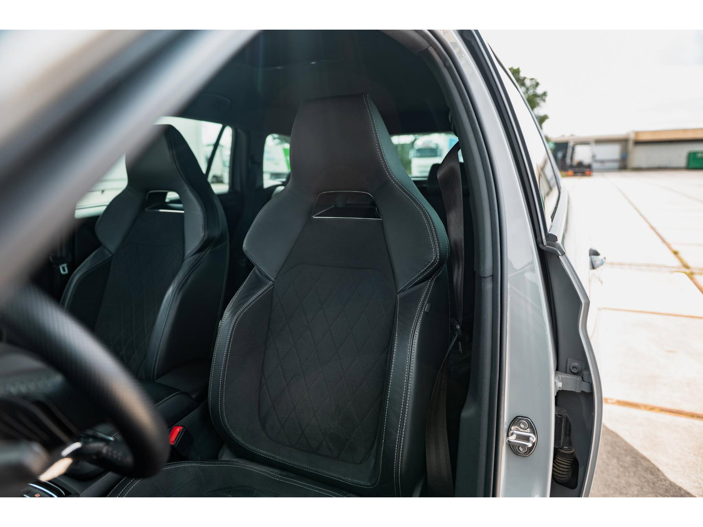 Škoda Kodiaq 2.0 TSI 4x4 Sportline | TREKHAAK | 360 CAMERA | STANDKACHEL | 20"