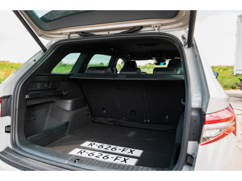 Škoda Kodiaq 2.0 TSI 4x4 Sportline | TREKHAAK | 360 CAMERA | STANDKACHEL | 20"