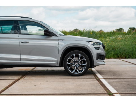 Škoda Kodiaq 2.0 TSI 4x4 Sportline | TREKHAAK | 360 CAMERA | STANDKACHEL | 20"