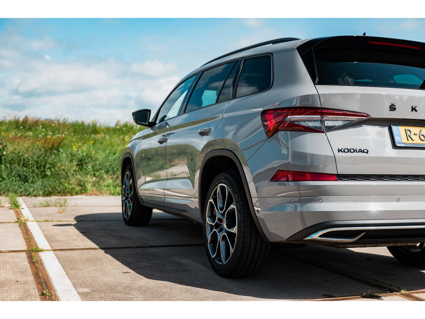 Škoda Kodiaq 2.0 TSI 4x4 Sportline | TREKHAAK | 360 CAMERA | STANDKACHEL | 20"