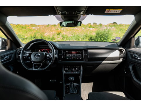 Škoda Kodiaq 2.0 TSI 4x4 Sportline | TREKHAAK | 360 CAMERA | STANDKACHEL | 20"