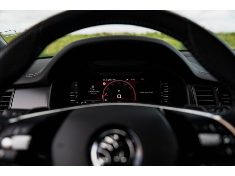 Škoda Kodiaq 2.0 TSI 4x4 Sportline | TREKHAAK | 360 CAMERA | STANDKACHEL | 20"