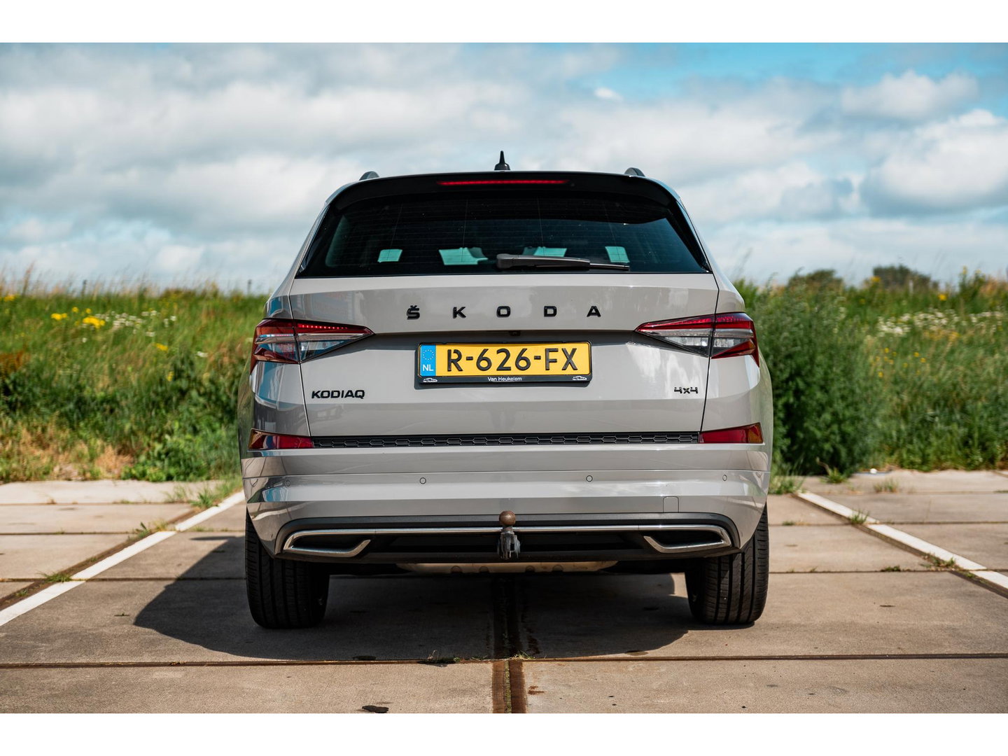 Škoda Kodiaq 2.0 TSI 4x4 Sportline | TREKHAAK | 360 CAMERA | STANDKACHEL | 20"