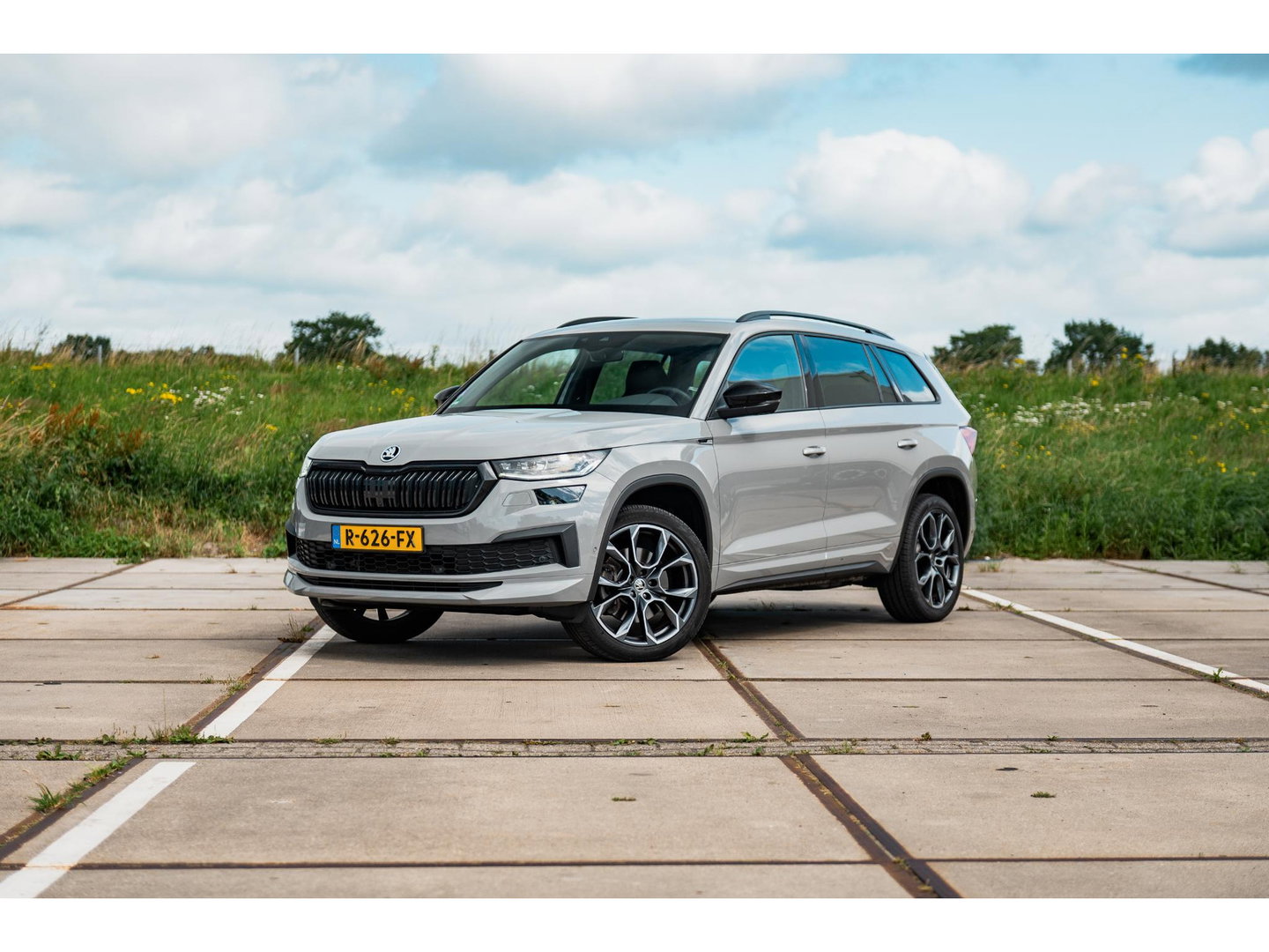 Škoda Kodiaq 2.0 TSI 4x4 Sportline | TREKHAAK | 360 CAMERA | STANDKACHEL | 20"