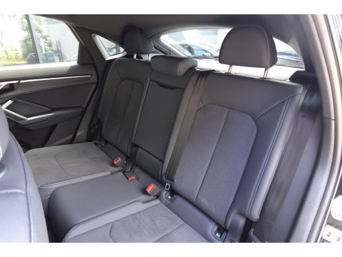 Audi Q3 Sportback 35 TFSI S Edition Competition PANO KEYLESS SFEER VOL