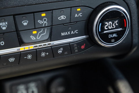 Ford Kuga 2.5 PHEV Titanium PANORAMA DAK / CAMERA / CRUISE CONTROLE / STOEL VERWARMING / CARPLAY