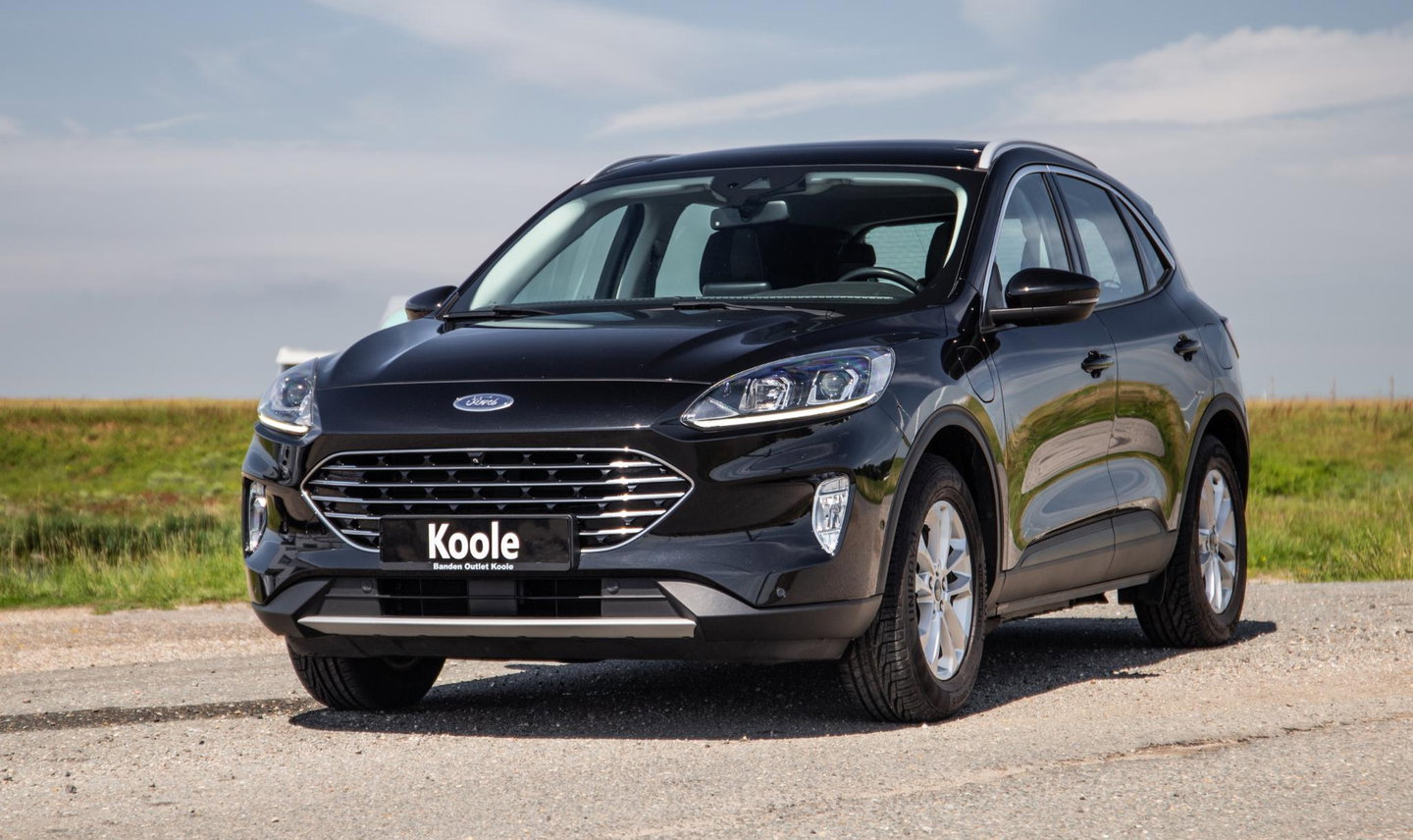 Ford Kuga 2.5 PHEV Titanium PANORAMA DAK / CAMERA / CRUISE CONTROLE / STOEL VERWARMING / CARPLAY