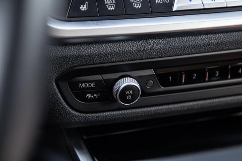 BMW 3 Serie Touring 320e LED / DEALER ONDERHOUDEN / STOELVERWARMING / CAMERA / CARPLAY