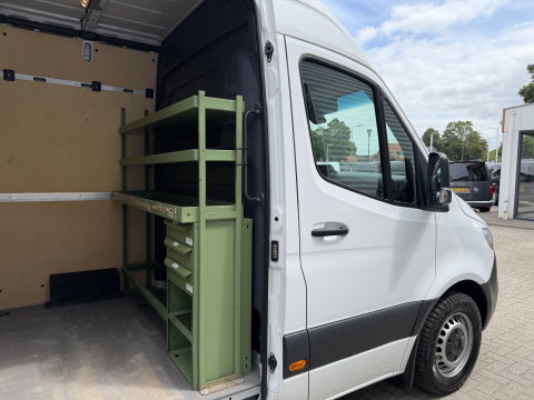 Mercedes-Benz Sprinter 314 2.2 CDI L2H2 automaat / vaste prijs rijklaar € 20.950 ex btw / euro 6 / bpm vrij / lease vanaf € 342 / leer / cruise en climate control / camera / standkachel / ingerichte laaruimte !
