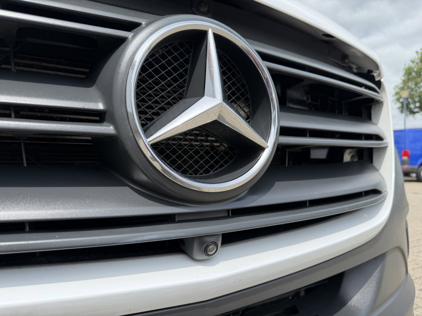 Mercedes-Benz Sprinter 314 2.2 CDI L2H2 automaat / vaste prijs rijklaar € 20.950 ex btw / euro 6 / bpm vrij / lease vanaf € 342 / leer / cruise en climate control / camera / standkachel / ingerichte laaruimte !