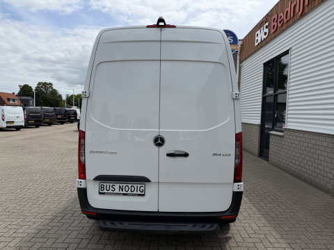 Mercedes-Benz Sprinter 314 2.2 CDI L2H2 automaat / vaste prijs rijklaar € 20.950 ex btw / euro 6 / bpm vrij / lease vanaf € 342 / leer / cruise en climate control / camera / standkachel / ingerichte laaruimte !