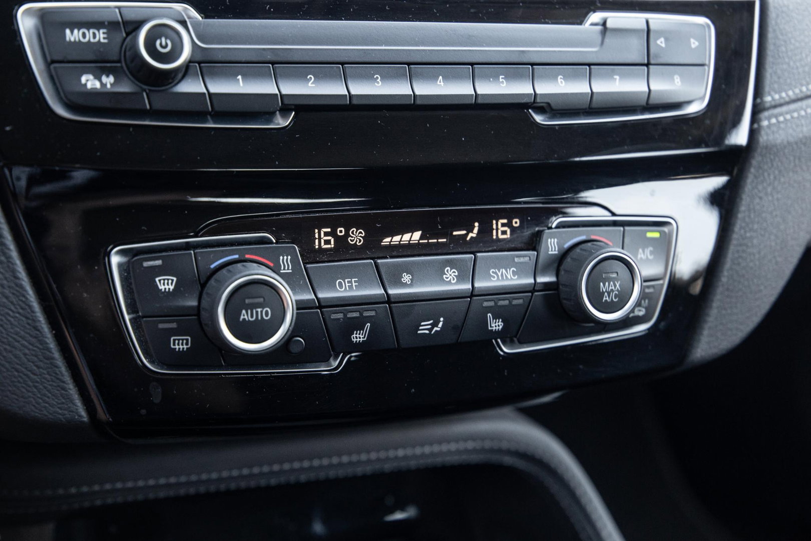 BMW X2 xDrive25e Executive CAMERA / PLUG IN HYBRID / STOELVERWARMING / DEALER ONDERHOUDEN