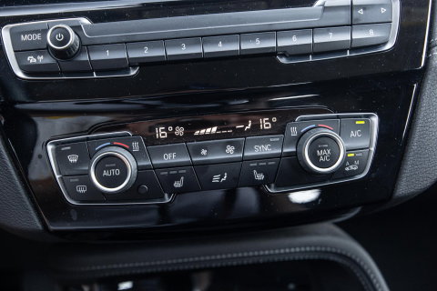 BMW X2 xDrive25e Executive CAMERA / PLUG IN HYBRID / STOELVERWARMING / DEALER ONDERHOUDEN