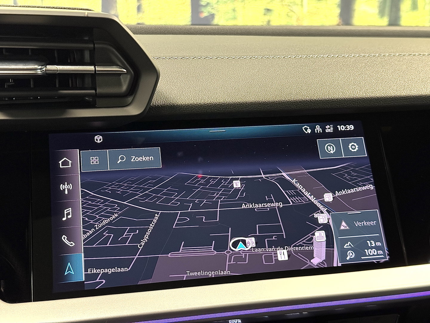 Audi A3 Limousine 2.0 TFSI S3 quattro | 310 PK! | Panoramadak | Apple Carplay | Android Auto | Camera | Sfeerverlichting | Lane Assist | Adaptieve Cruise Control | LED | DAB | Navigatie |