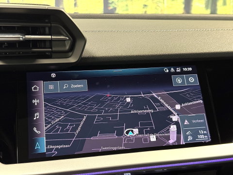 Audi A3 Limousine 2.0 TFSI S3 quattro | 310 PK! | Panoramadak | Apple Carplay | Android Auto | Camera | Sfeerverlichting | Lane Assist | Adaptieve Cruise Control | LED | DAB | Navigatie |