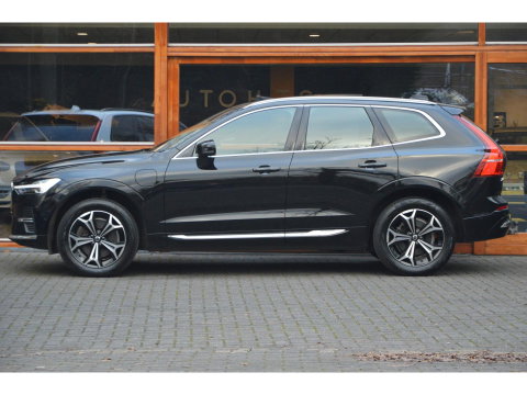 Volvo XC60 T6 hybride AWD Long Range | Panoramadak | 360 Camera | Trekhaak | Stoel + Stuur Verwarmd | Memory stoelen | VOC |
