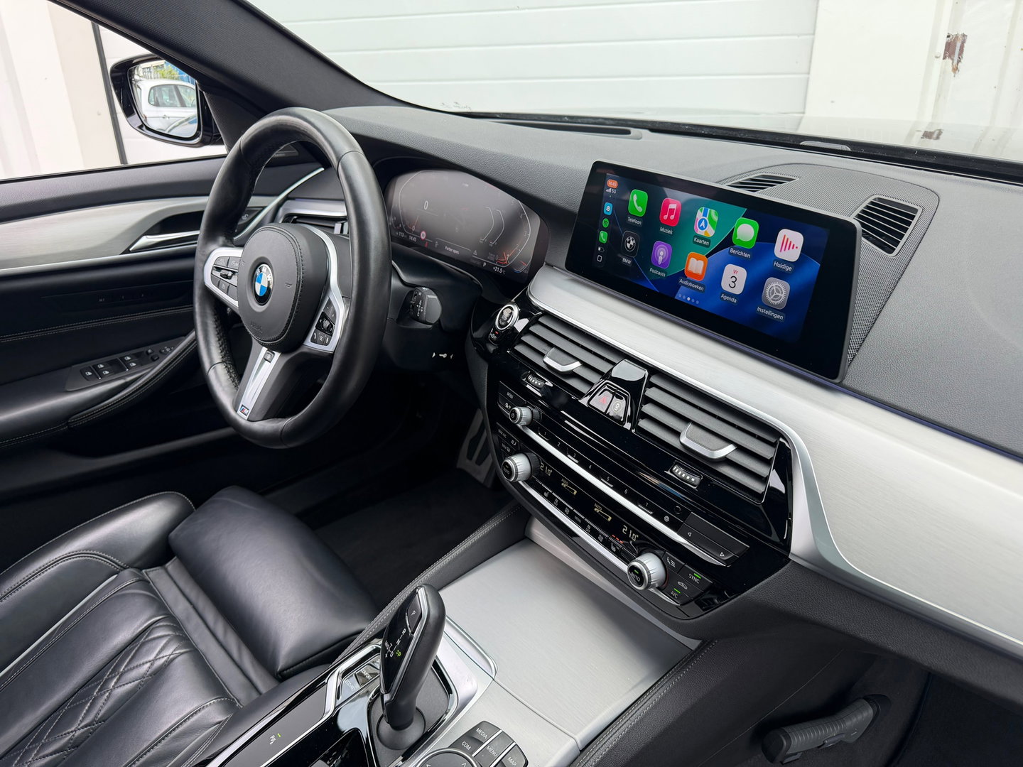 BMW 5 Serie Touring 520i High Exe M-Sport Pano|Harman&Kardon|Leder|Memory|Carplay|Camera
