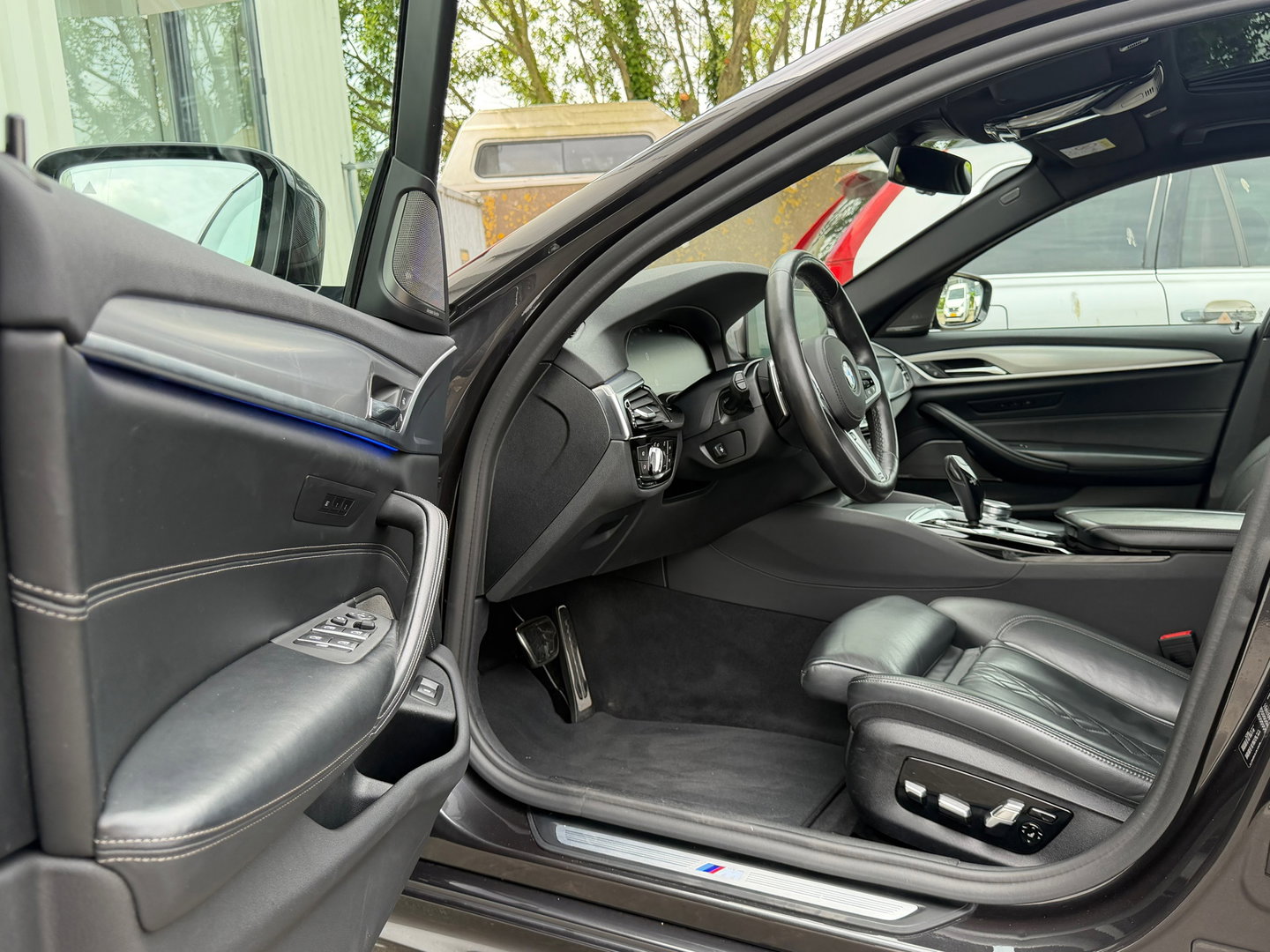 BMW 5 Serie Touring 520i High Exe M-Sport Pano|Harman&Kardon|Leder|Memory|Carplay|Camera