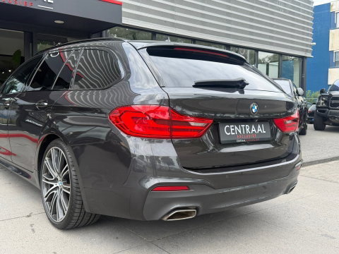 BMW 5 Serie Touring 520i High Exe M-Sport Pano|Harman&Kardon|Leder|Memory|Carplay|Camera