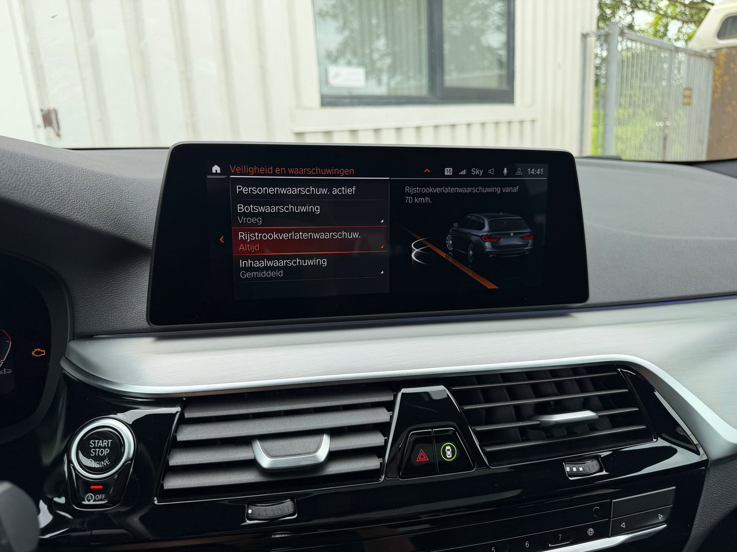 BMW 5 Serie Touring 520i High Exe M-Sport Pano|Harman&Kardon|Leder|Memory|Carplay|Camera