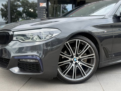 BMW 5 Serie Touring 520i High Exe M-Sport Pano|Harman&Kardon|Leder|Memory|Carplay|Camera
