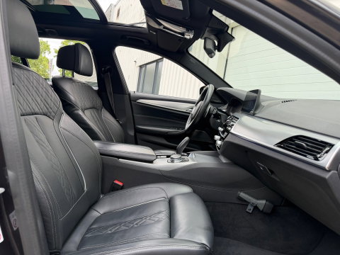 BMW 5 Serie Touring 520i High Exe M-Sport Pano|Harman&Kardon|Leder|Memory|Carplay|Camera