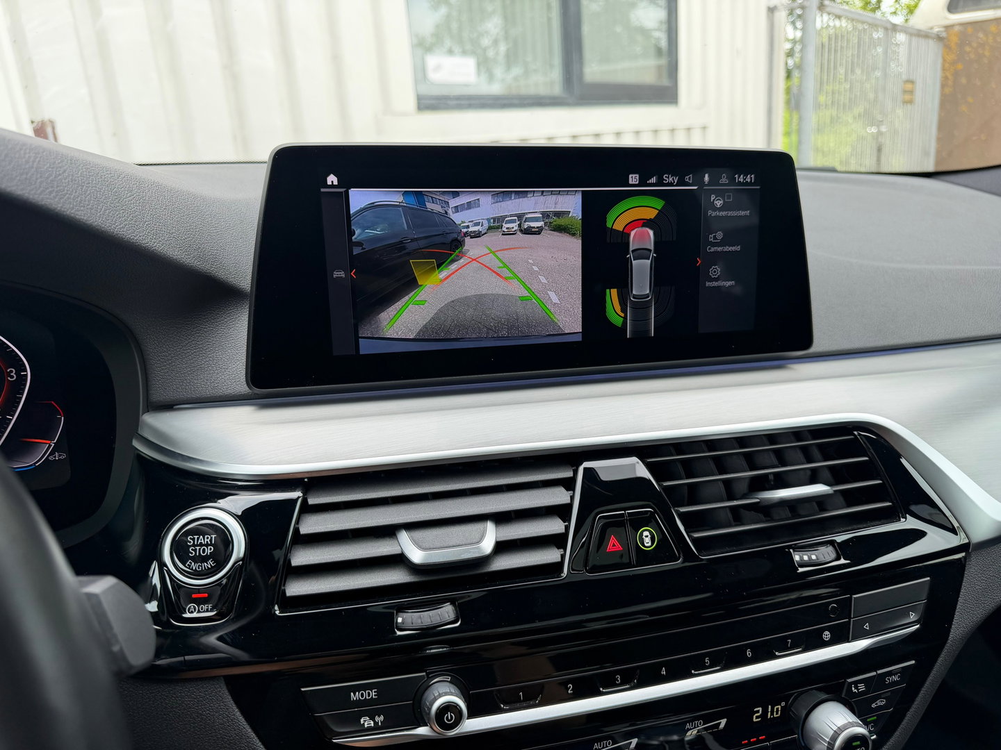 BMW 5 Serie Touring 520i High Exe M-Sport Pano|Harman&Kardon|Leder|Memory|Carplay|Camera