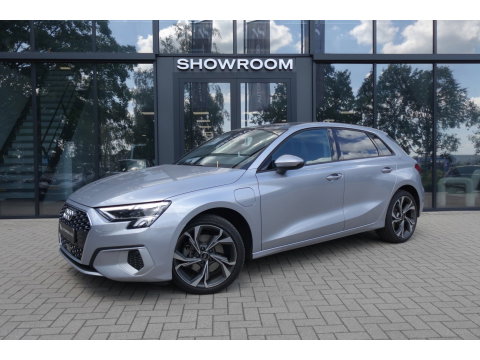 Audi A3 Sportback Audi A3 Sportback 40 TFSI e VIRTUAL COCKPIT CAMERA PANO VOL!!