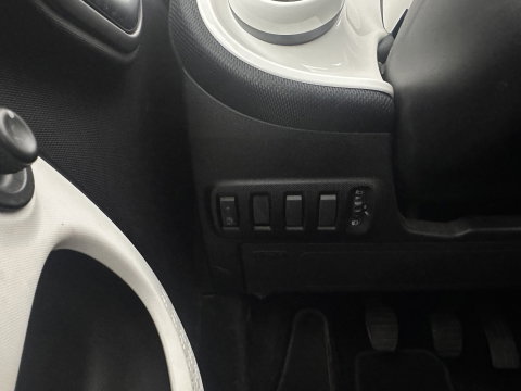 Smart Forfour 1.0 Passion *NAVI-FULLMAP | AIRCO | CRUISE | 15''ALU*