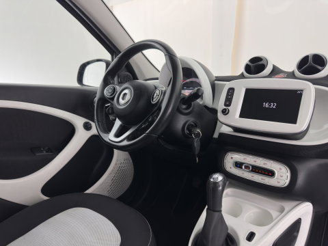 Smart Forfour 1.0 Passion *NAVI-FULLMAP | AIRCO | CRUISE | 15''ALU*