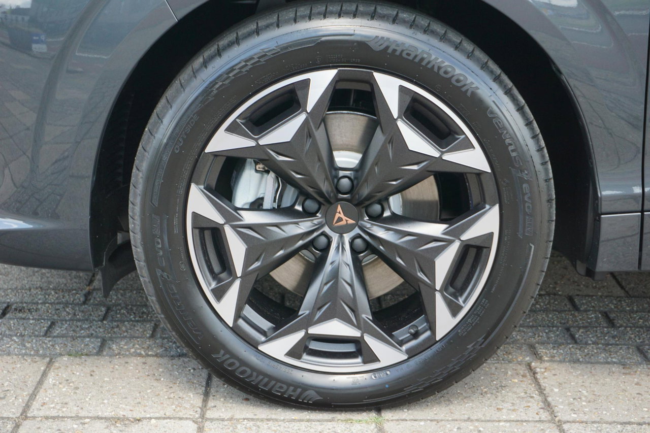 CUPRA Terramar