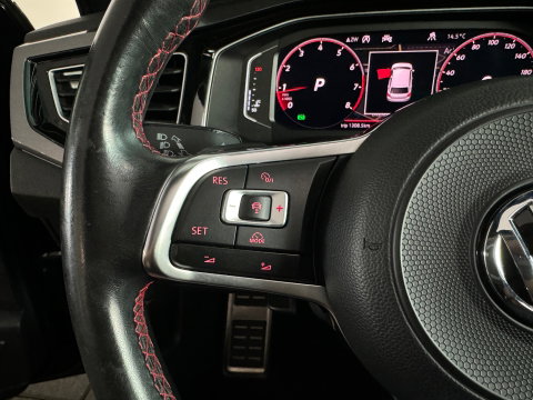 Volkswagen Polo 2.0 TSI GTI Pano|Beats|Camera|Keyless|Dodehoek
