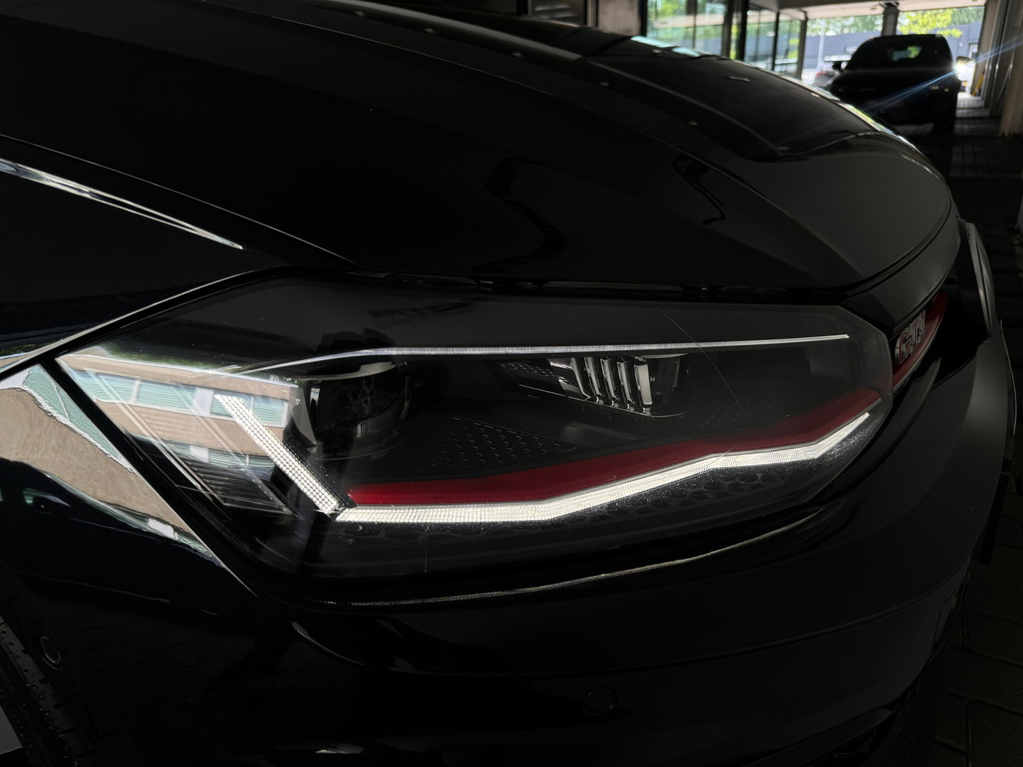 Volkswagen Polo 2.0 TSI GTI Pano|Beats|Camera|Keyless|Dodehoek